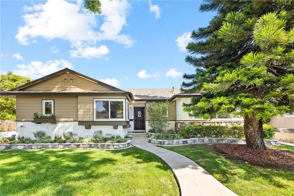 1751 W Bowling, Anaheim, CA 92804 - #1