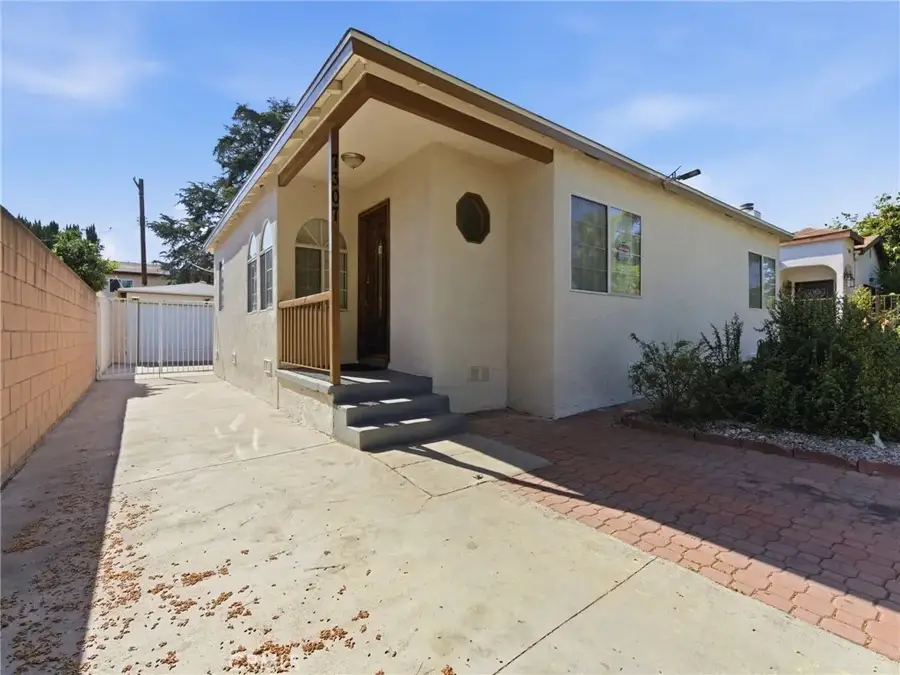 7307 Tyrone Avenue, Van Nuys, CA 91405 - #3