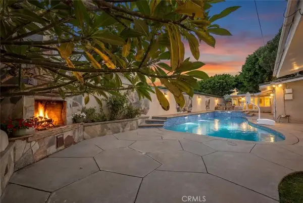1238 N Studebaker, Long Beach, CA 90815