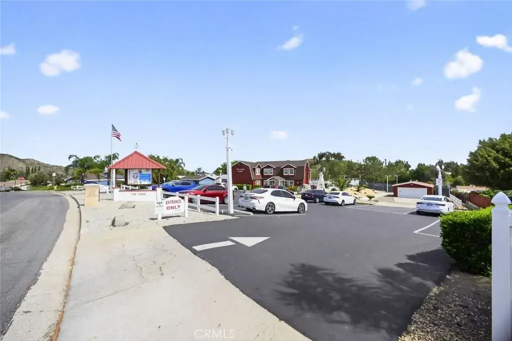 33985 Harvest Way, Wildomar, CA 92595 - #1