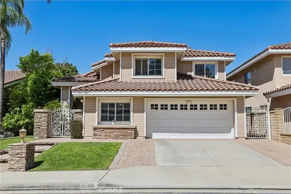 527 S Morningstar Drive, Anaheim, CA 92808