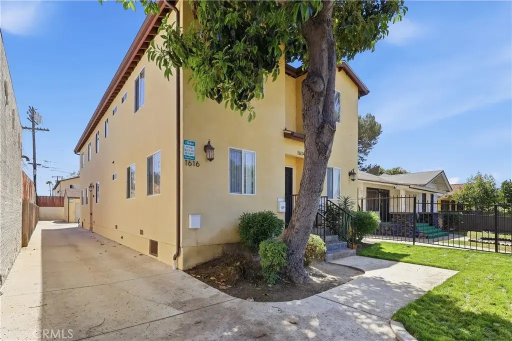 1614 W 39th Place, Los Angeles, CA 90062 - #1
