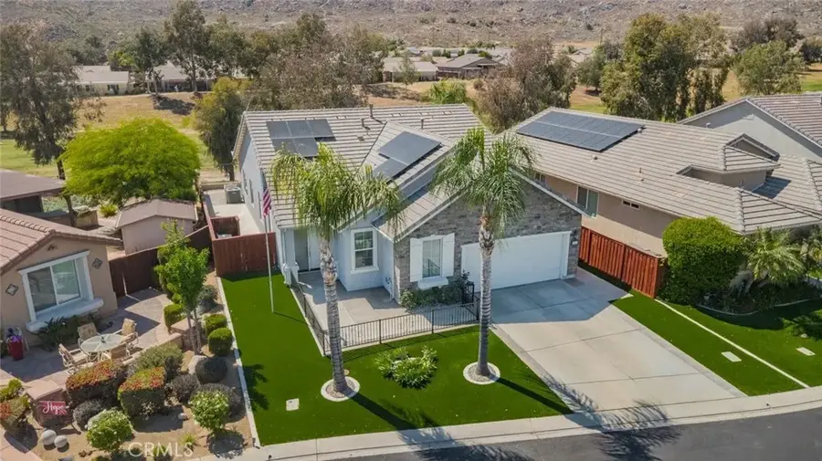 565 Pooley, Hemet, CA 92545 - #2