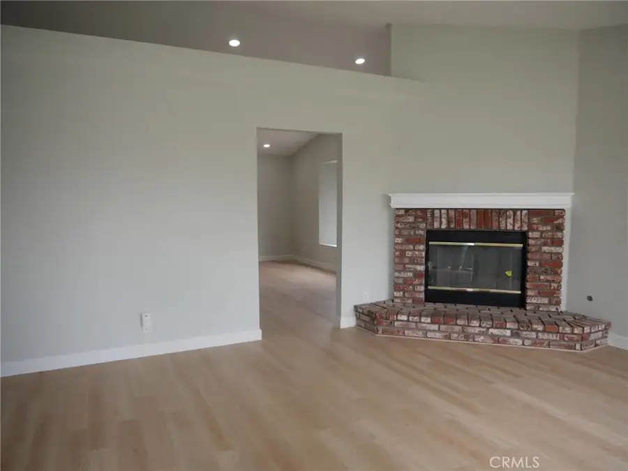 18548 Avion, Bloomington, CA 92316 - #2