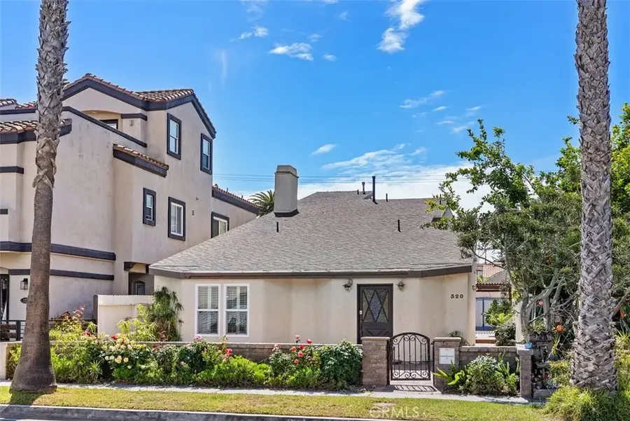 320 7th, Huntington Beach, CA 92648 - #3