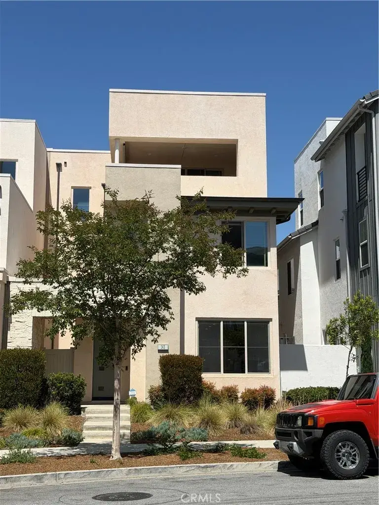 143 Stage, Irvine, CA 92618 - #1