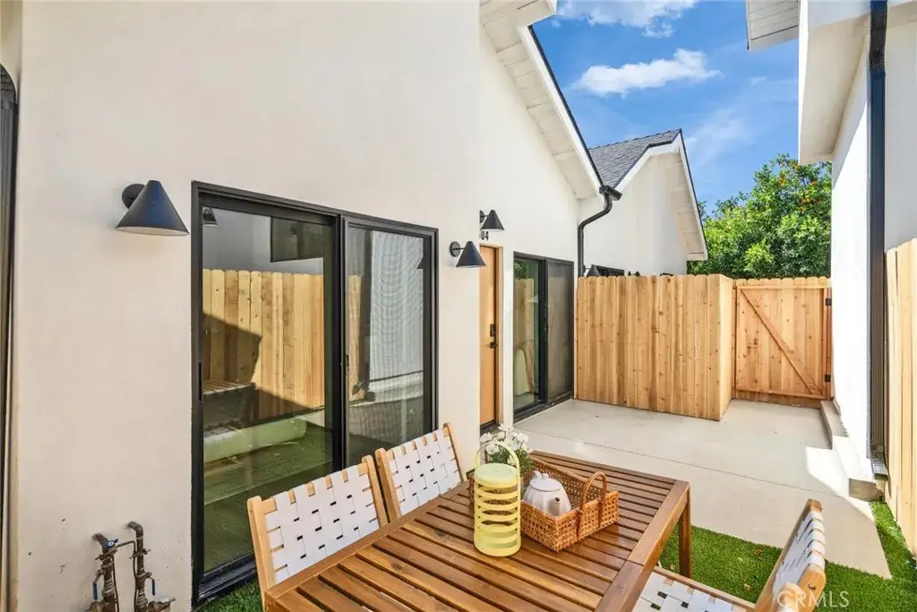 1604 N Kingsley, Los Angeles, CA 90027 - #1