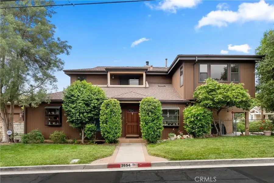 3654 4th Avenue, La Crescenta, CA 91214 - #2