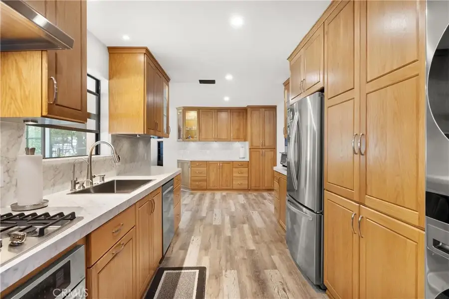 3654 4th Avenue, La Crescenta, CA 91214 - #3
