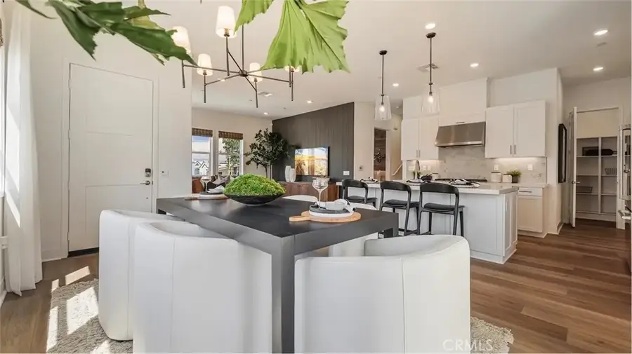 27313 Black Walnut Place, Valencia, CA 91381 - #3
