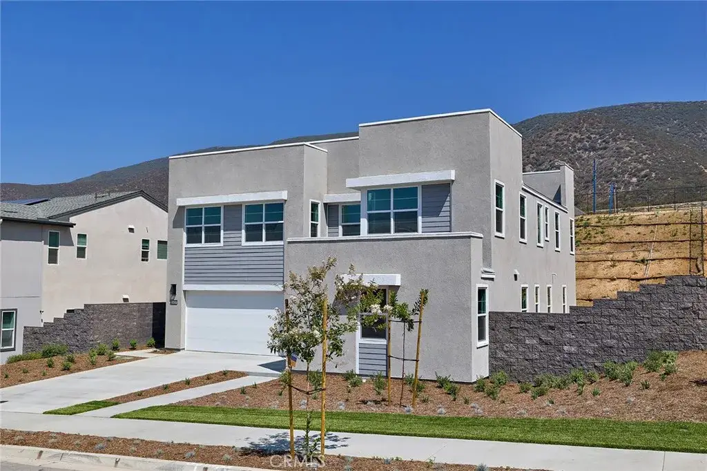 16034 Butterfly Drive, Fontana, CA 92336 - #1