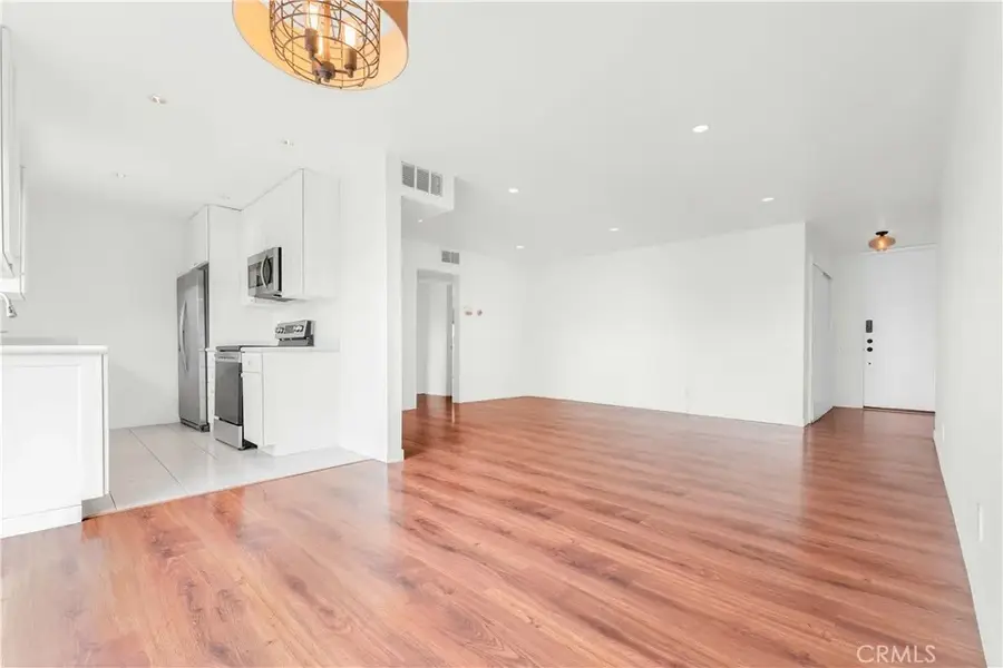 532 N Rossmore #311, Los Angeles, CA 90004 - #3