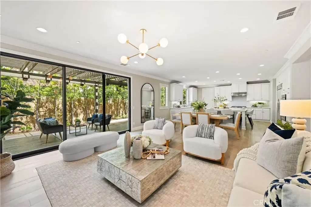 173 Cloudbreak, Irvine, CA 92618 - #1