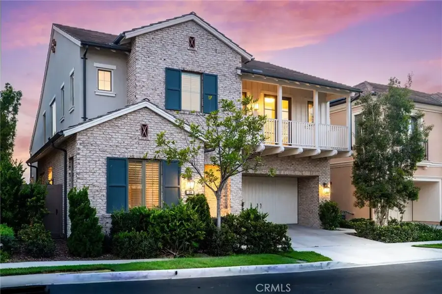 154 Roscomare, Irvine, CA 92602 - #3
