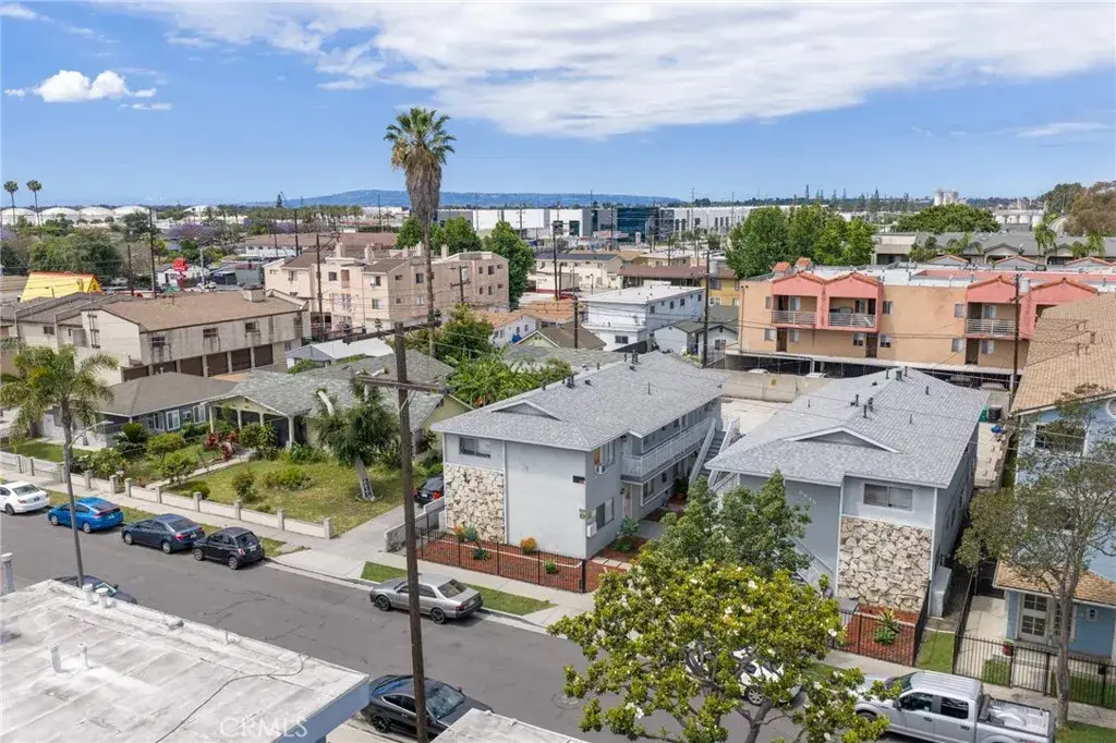 6641 Hammond Avenue, Long Beach, CA 90805 - #1