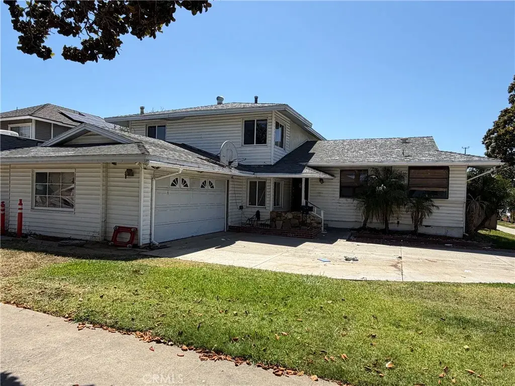 1482 N Grand, Orange, CA 92867 - #1