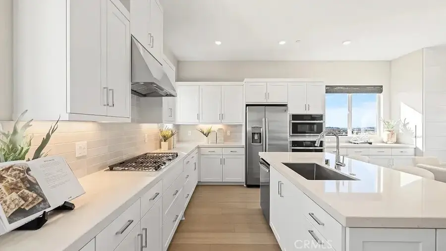 812 Sonia, Irvine, CA 92618 - #2