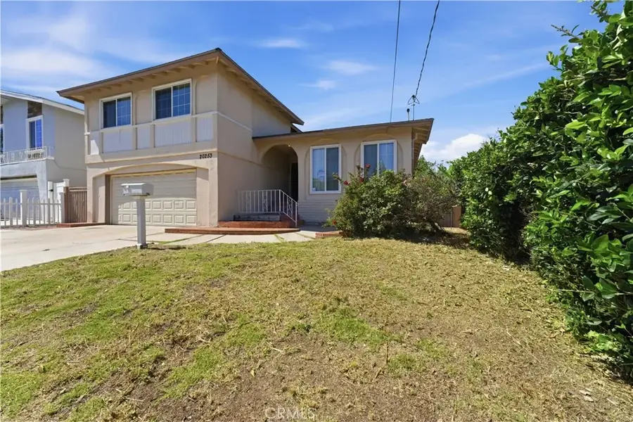 20253 Gifford Street, Winnetka, CA 91306 - #2