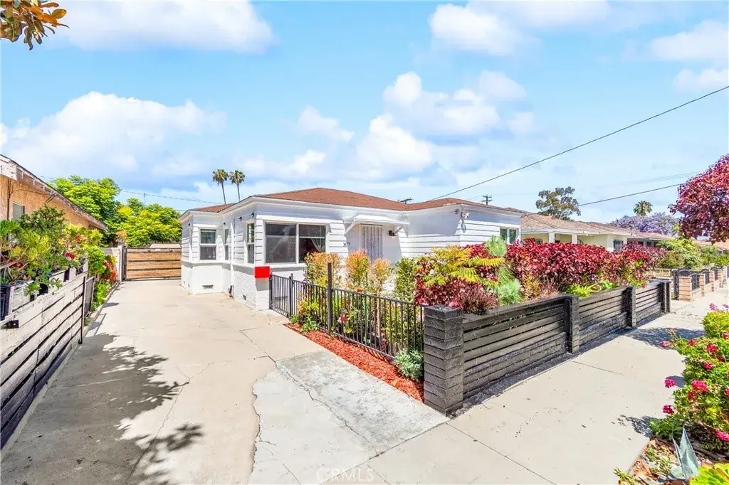 1477 Lemon Avenue, Long Beach, CA 90813 - #1