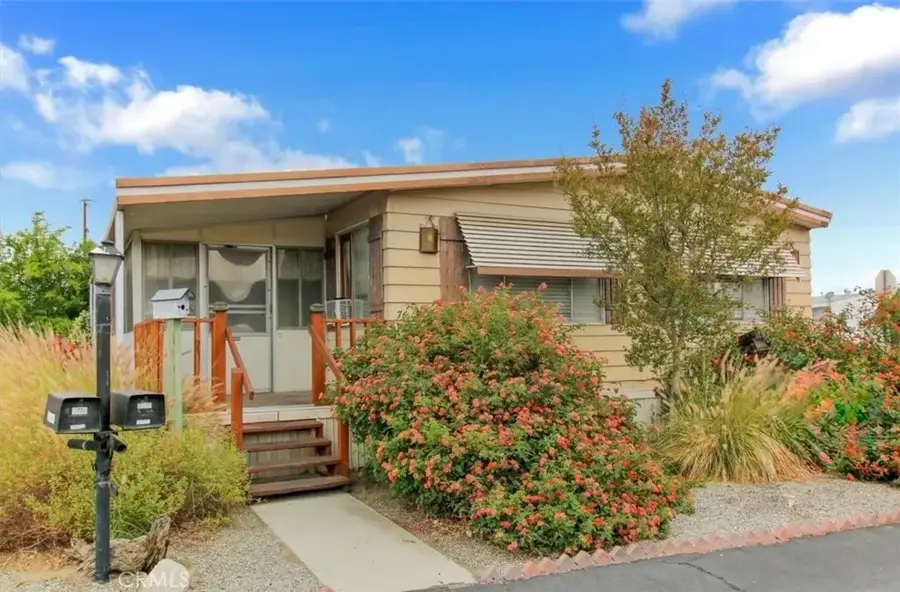 332 N Lyon #76, Hemet, CA 92543 - #2