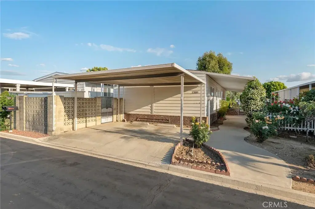 2260 Lake Forest, La Habra, CA 90631 - #1