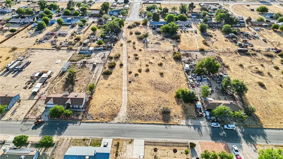 40592 168th East, Lake Los Angeles, CA 93535 - #3