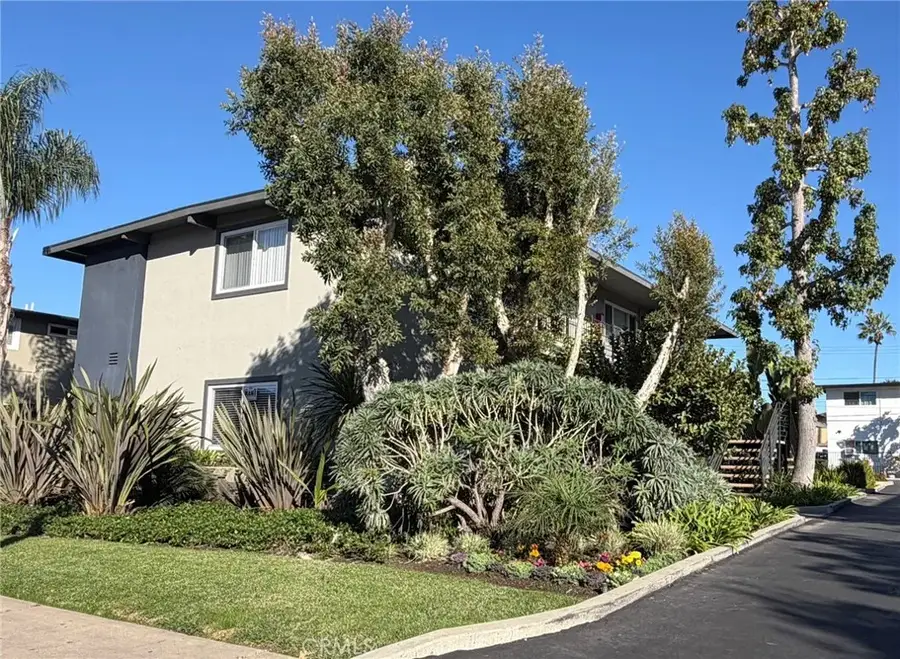 2256-2260 Maple, Costa Mesa, CA 92627 - #2