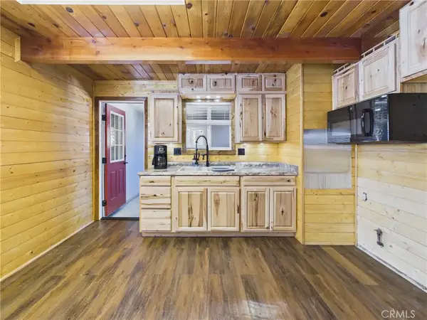727 Elysian Boulevard, Big Bear, CA 92314