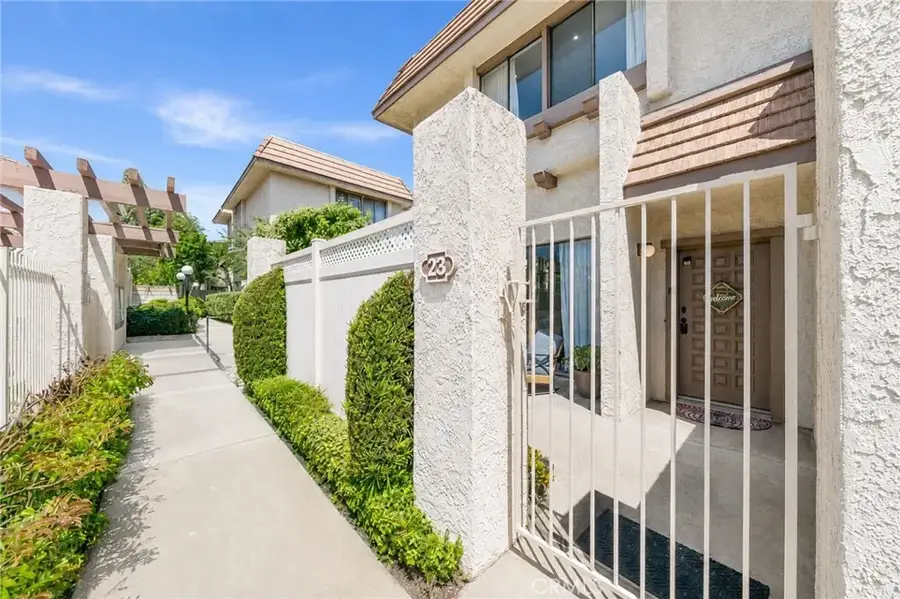 848 W Huntington #23, Arcadia, CA 91007 - #2