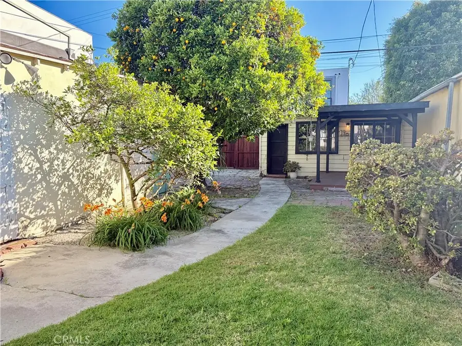 1745 Wellesley Avenue, Los Angeles, CA 90025 - #3