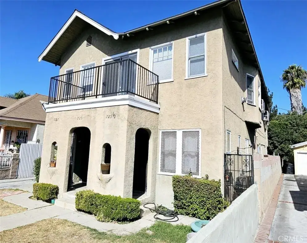 725 W 41st, Los Angeles, CA 90037 - #1
