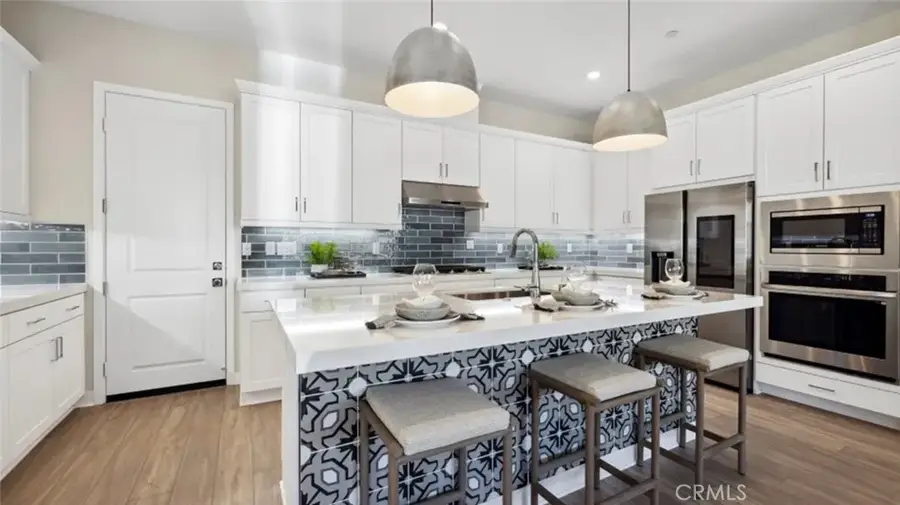 24520 Via La Sombrilla, Valencia, CA 91354 - #2