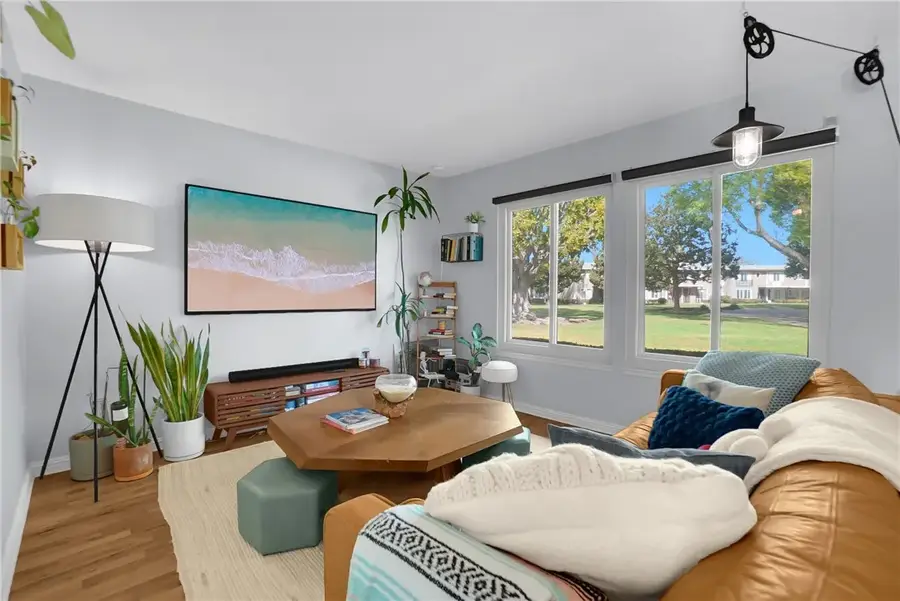 1422 Deauville Place, Costa Mesa, CA 92626 - #2