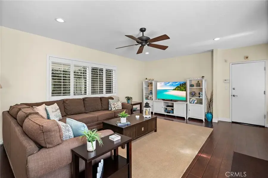 207 Memphis Avenue, Huntington Beach, CA 92648 - #2