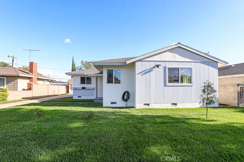 1802 W Martha, Santa Ana, CA 92706 - #1