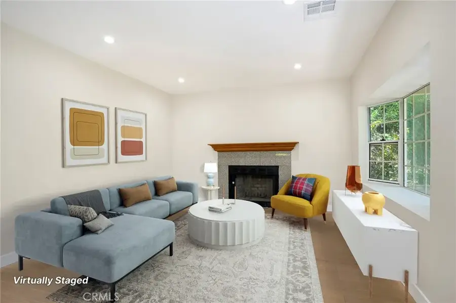 156 S Berkeley Avenue, Pasadena, CA 91107 - #2