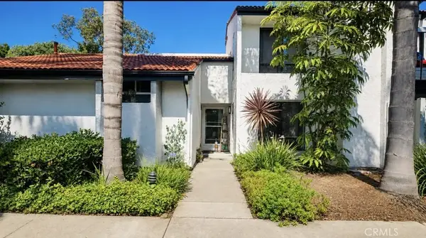 215 Wichita Avenue #409, Huntington Beach, CA 92648