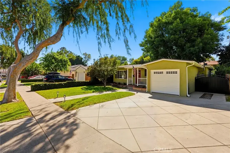 1933 W Jacaranda, Fullerton, CA 92833 - #2