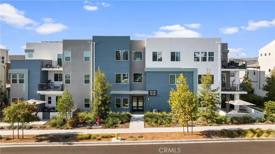 187 Biome, Irvine, CA 92618 - #2