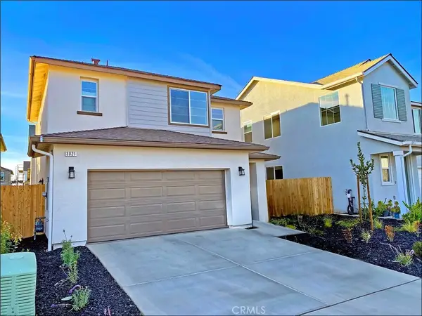 3021 N Sowell Street, Visalia, CA 93291