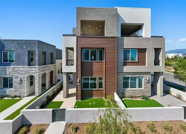 303 Baluster, Irvine, CA 92618