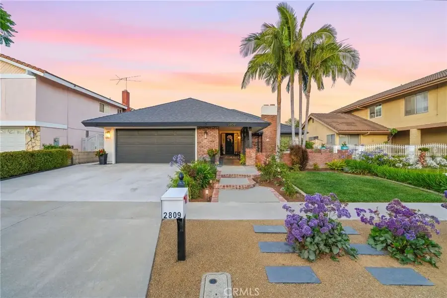 2809 S Diamond Street, Santa Ana, CA 92704 - #2