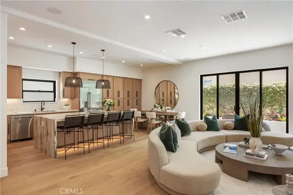 245 W El Portal #B, San Clemente, CA 92672