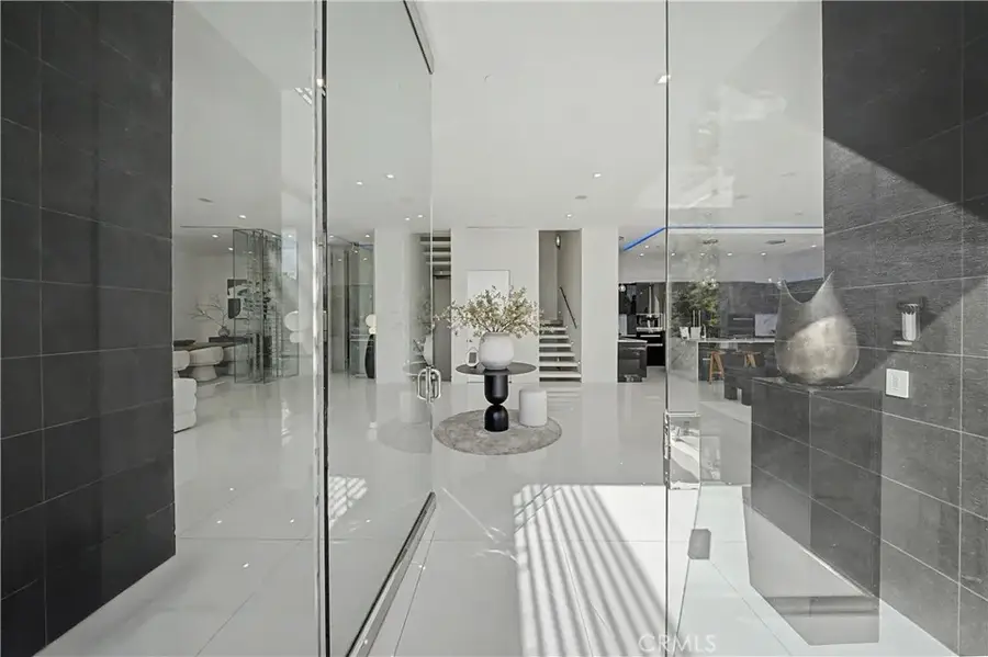 9459 Beverly Crest, Beverly Hills, CA 90210 - #3