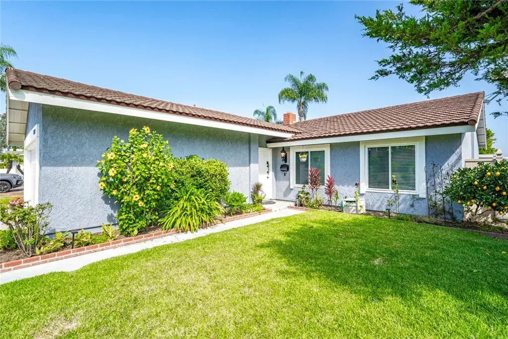25681 Padua Drive, Laguna Hills, CA 92653 - #1