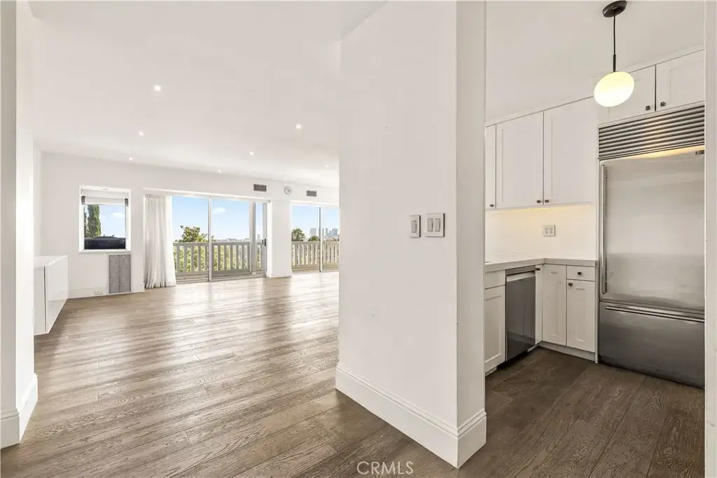 999 N Doheny Dr #310, West Hollywood, CA 90069 - #1