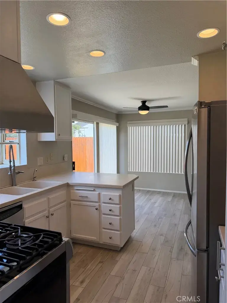 5663 Camino Deville, Camarillo, CA 93012 - #3