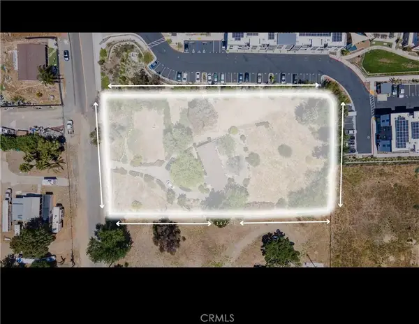 25071 Monroe, Murrieta, CA 92562
