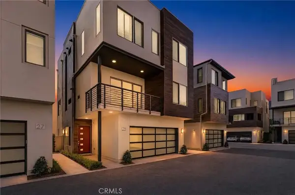 25 Ebb Tide, Newport Beach, CA 92663