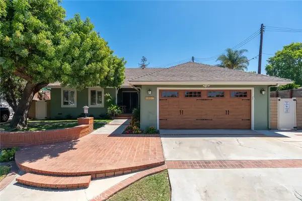 2817 Ridgewood, Santa Ana, CA 92705